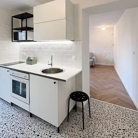 Apartment Entire Stylish Studio Nivy